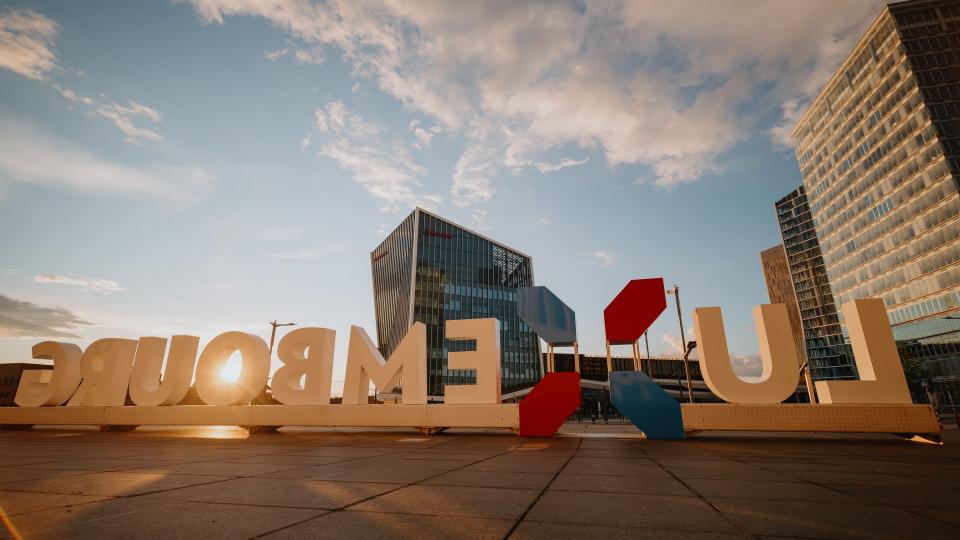 Luxembourg logo on the Kirchberg plateau. Photo: Flickr CC-BY-2.0 Luxembourg Raif issuance jumps 36% in H1, data analysis shows